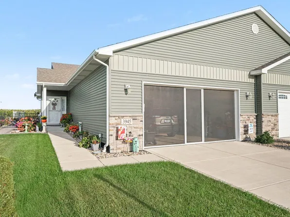 3945 Stadium St, Portage, IN 46368