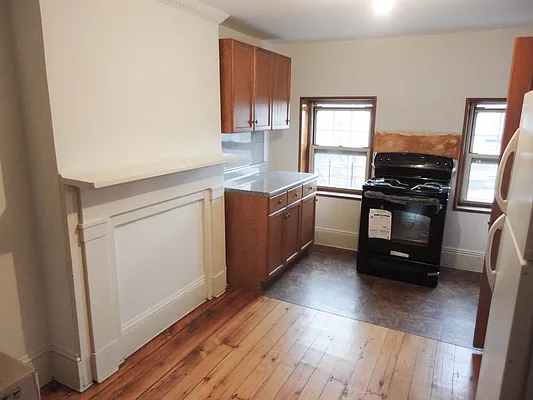 Rented by Ulas Real Estates Inc | media 44