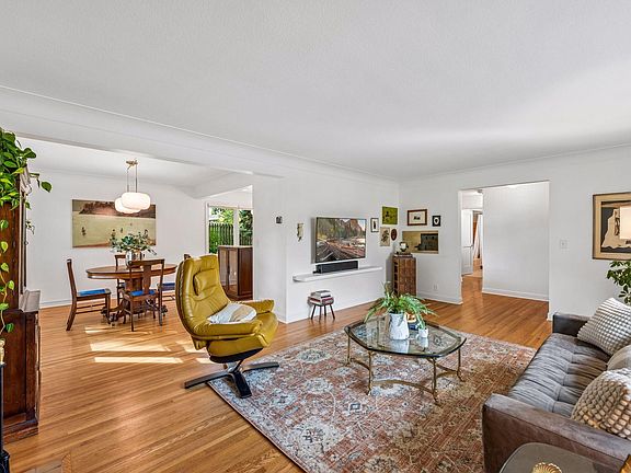 4th image of 6032 Oliver Ave S