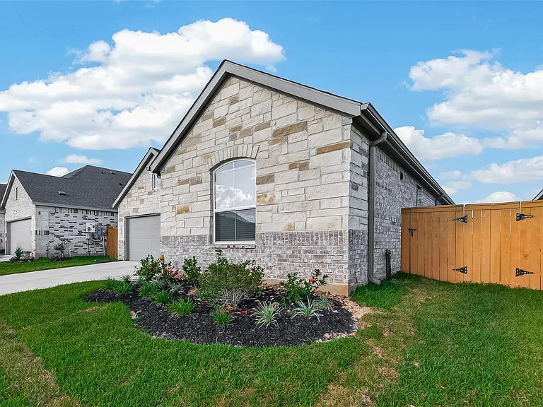 3048 Waterwood Pass Dr — Photo 5
