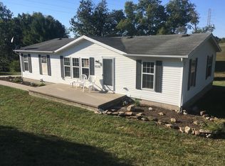 6532 Hudnell Rd, Athens, OH 45701