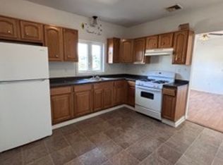68 Anderson St #3F, Naugatuck, CT 06770