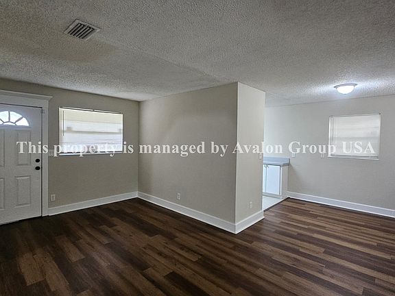 3rd image of 9235 Devonshire Blvd