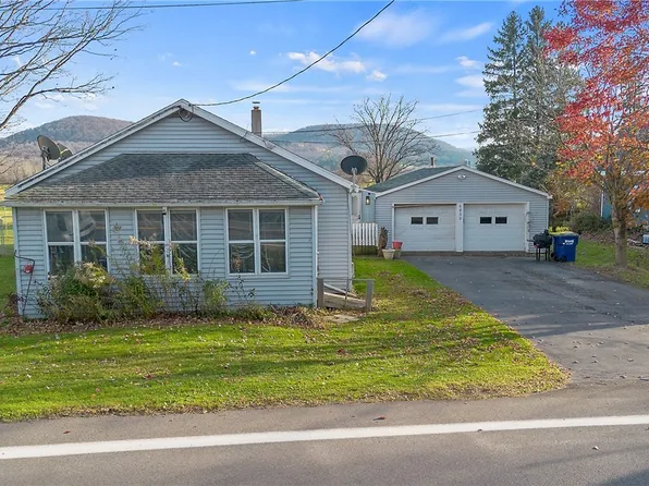 6832 State Route 80, Tully, NY 13159