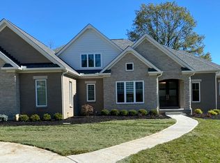 10172 Humphrey Rd, Cincinnati, OH 45242