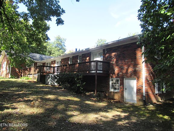 4th image of 7909 Berkshire Blvd #9