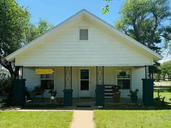 108 N Philadelphia Ave, Coldwater, KS 67029