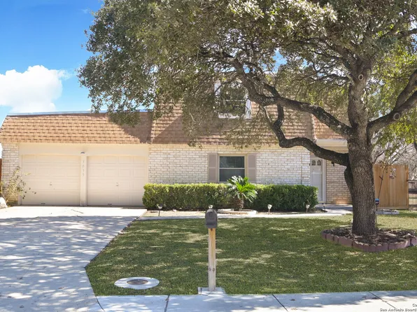 3015 alan shepard, Kirby, TX 78219