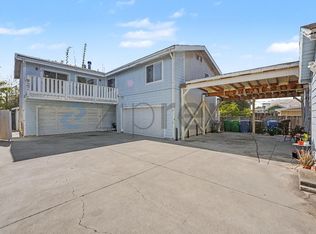 927 Freeman Ave, Long Beach, CA 90804