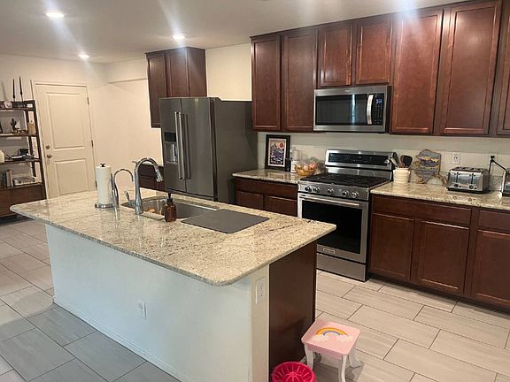 5th image of 16222 W La Ventilla Way