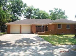 2013 Helen St, Pasadena, TX 77502