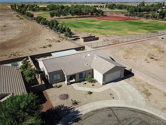 4th image of 2384 E Saguaro Drive
