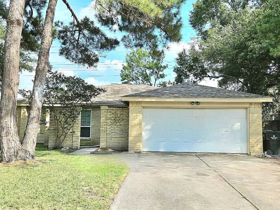 4231 Southchase Ln