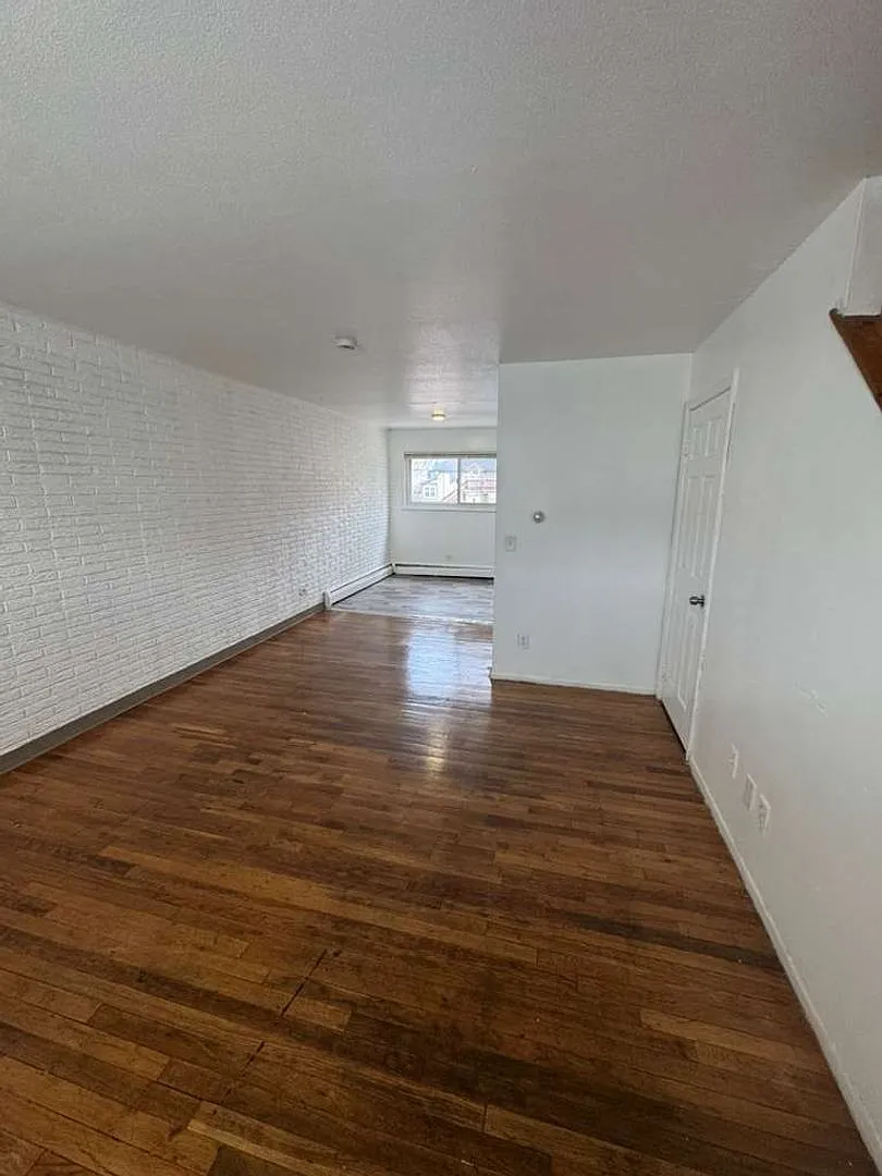 Building Photo - Georgetown Apartments