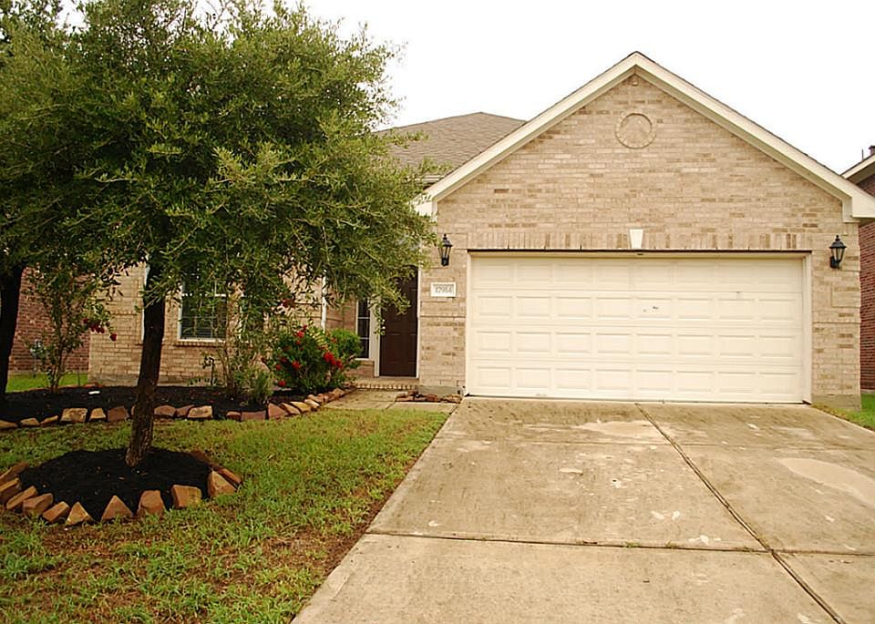 1st image of 17914 Plum Green Ct