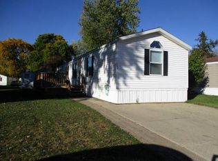 143 Fontainbleau E #143, Rochester, MI