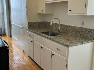 31 Pleasant St #1, Salem, MA 01970