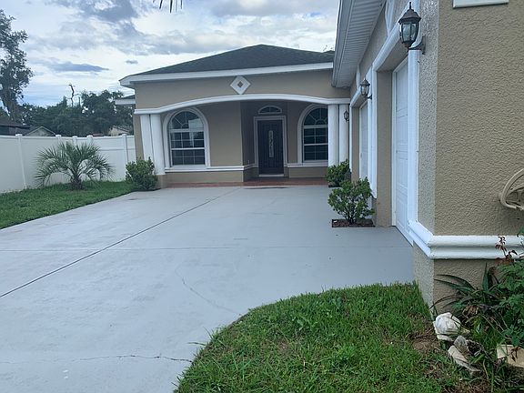5th image of 305 W Palm St