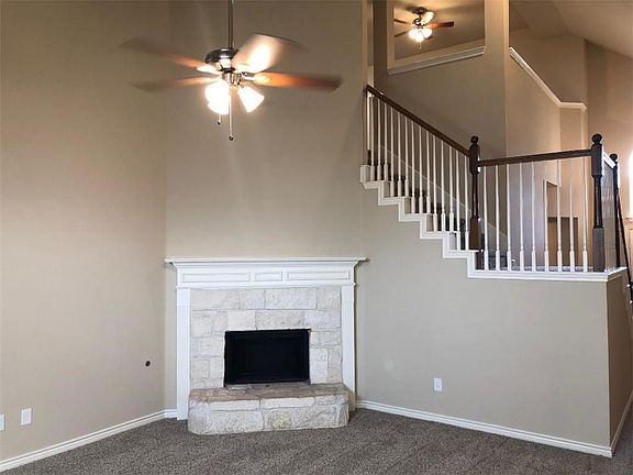 5th image of 1413 Chateau Ln