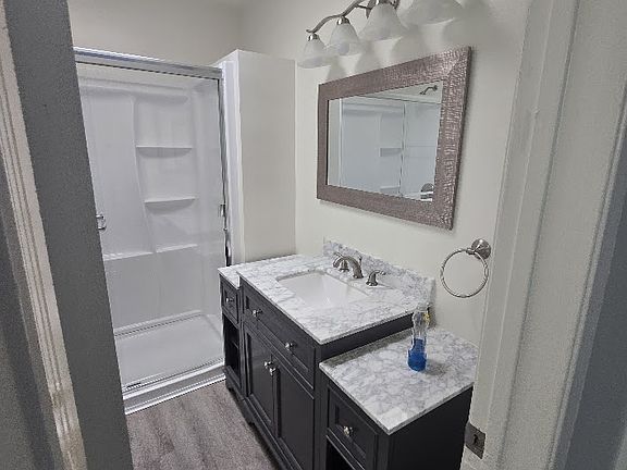 5th image of 15749 Vanowen St #12