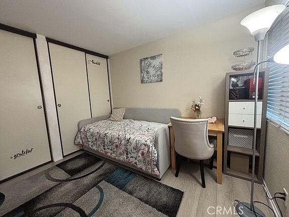 4th image of 26131 La Real