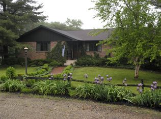 523 Creek Rd, Moorestown, NJ 08057