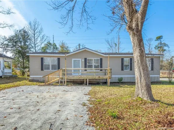 103 N Main St, Dequincy, LA 70633