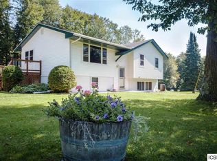 20416 Harbor Heights Rd, Grand Rapids, MN 55744