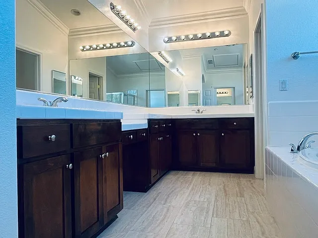 2391 Fernwood Ln — Photo 30