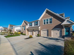 85 Old Pond Rd, Springboro, OH 45066