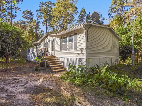 728 Sir Richard Rd, Tallahassee, FL 32310