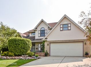 582 Bishops Gate, New Lenox, IL 60451