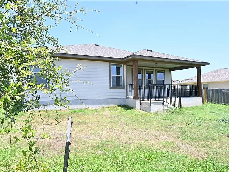 124 Gray Wolf Dr — Photo 43
