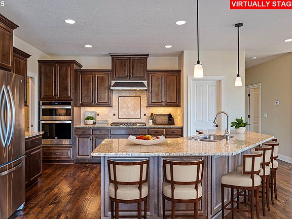 4th image of 10601 NW 35th Ave