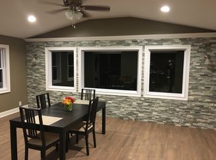1002 Harold Ct, Franklin Square, NY 11010