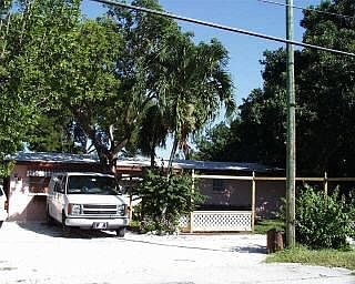 5th image of 26 Jean Lafitte