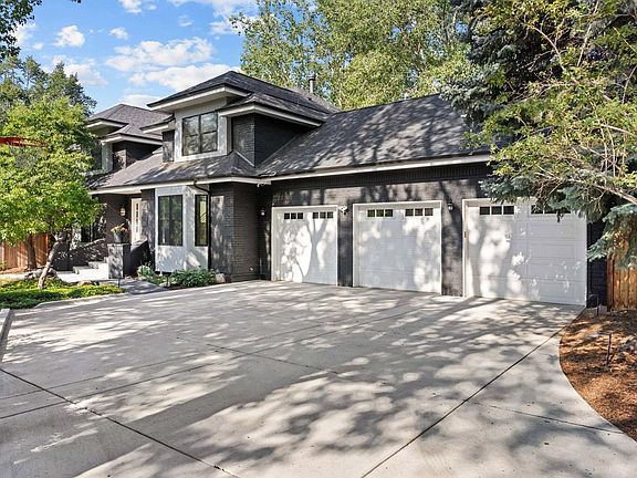 2nd image of 4281 Vinca Ct
