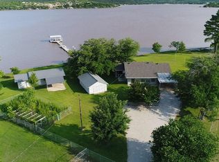 2013 Lucky Ln, Graford, TX 76449