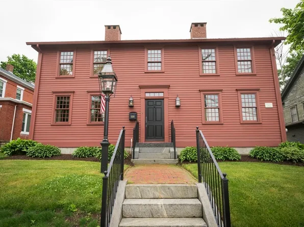 1029 Main St, Leicester, MA 01524