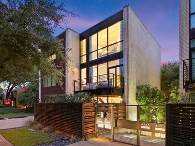4321 Travis St, Dallas, TX, 75205