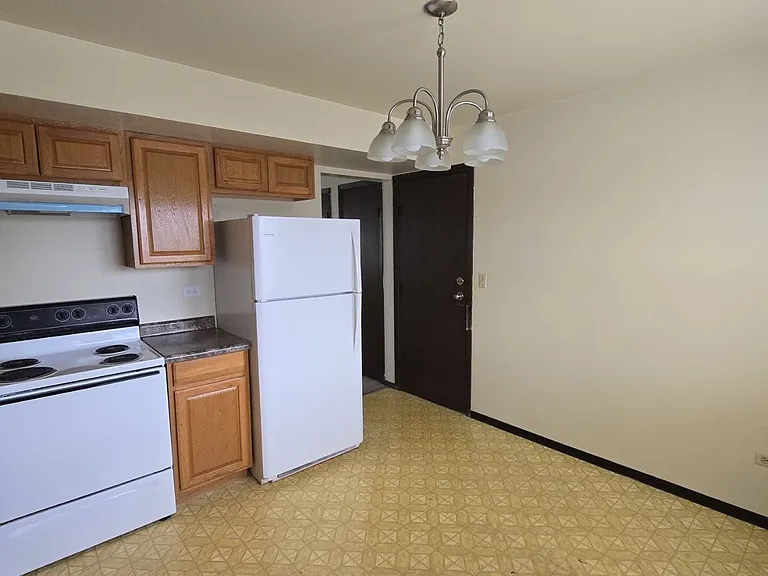 1016 Manchester Ct #A2 — Photo 2