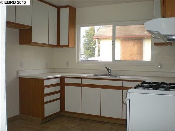 4th image of 333 S 7th St