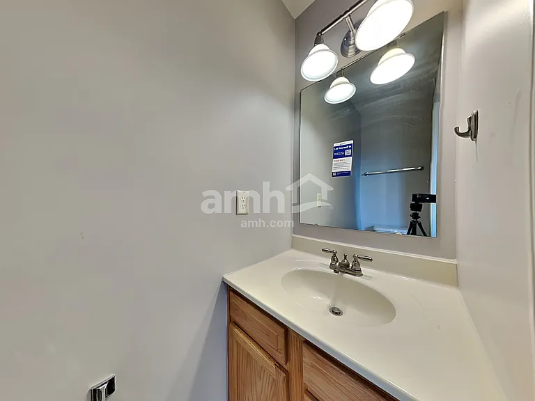 212 Lights Pointe Ct — Photo 6