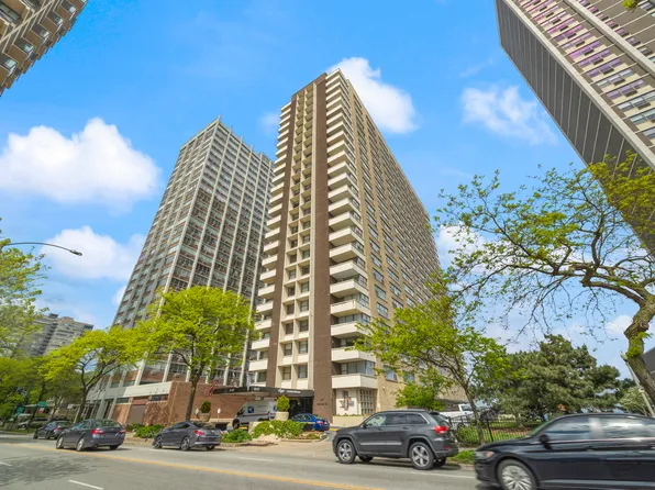 6157 N Sheridan Rd APT 5G, Chicago, IL 60660