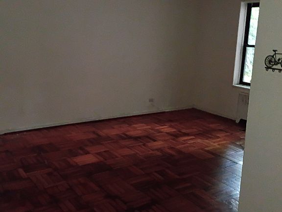 4th image of 14155 85th Rd APT 5B