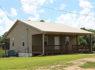 842 Scarce Creek Rd, Lexington, TN 38351