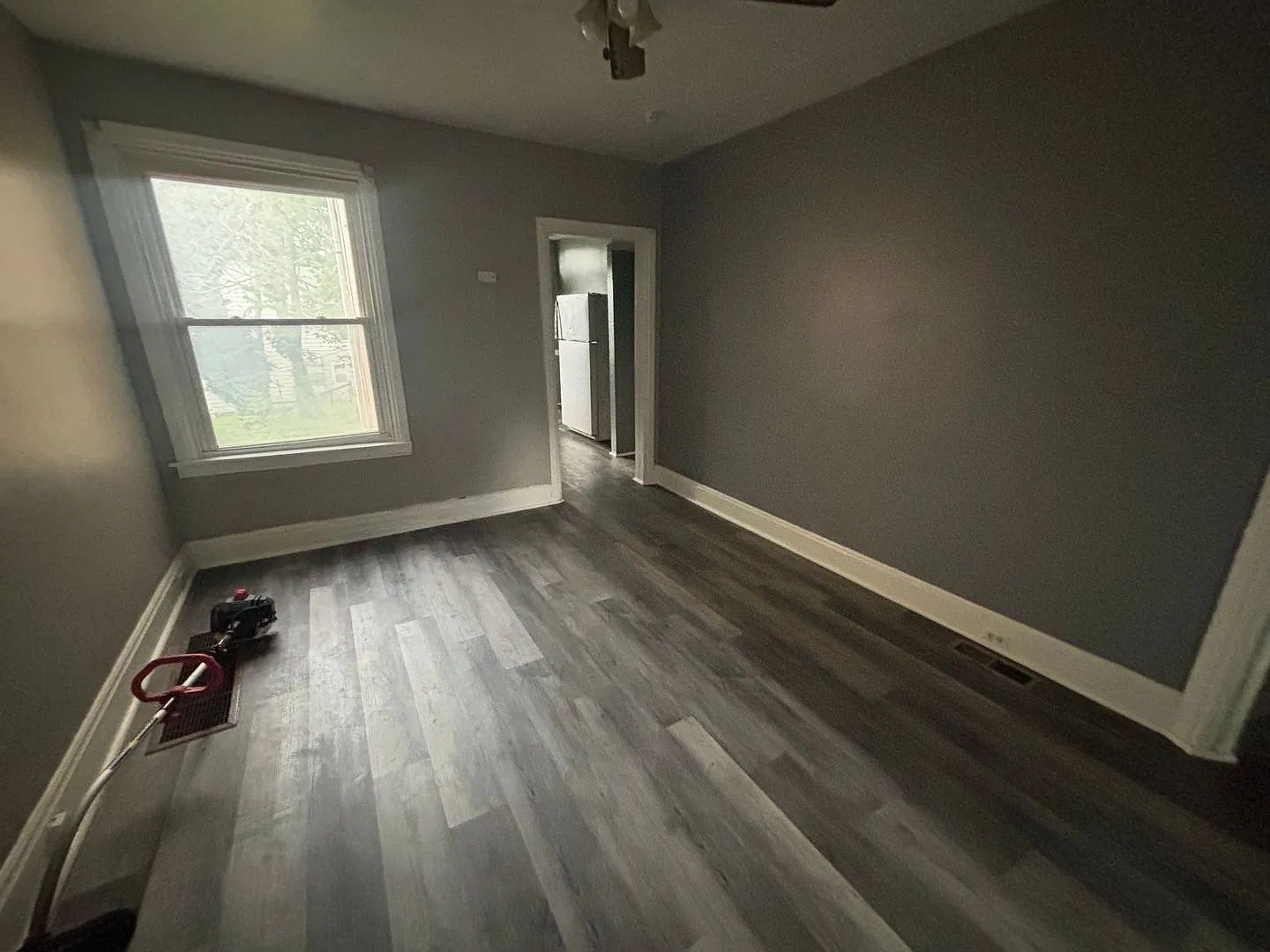 2 bedroom 1 bath house for rent in Mt Washington! — Photo 2