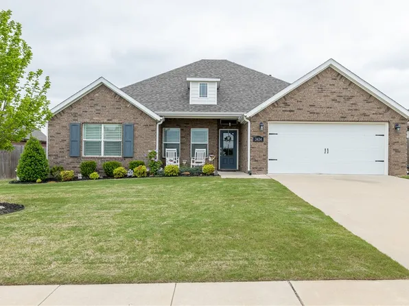 3434 Bowen Dr, Springdale, AR 72764