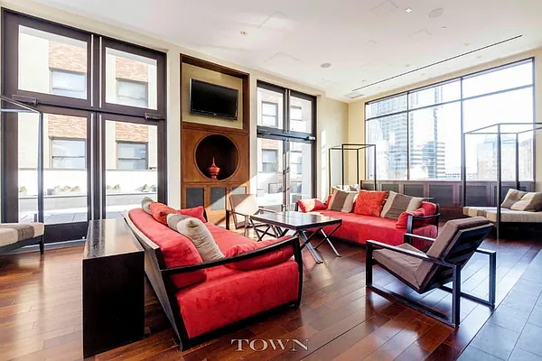 Rented by Town Residential | media 15