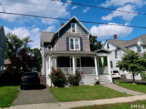 8 Rockwell Ave, Naugatuck, CT 06770